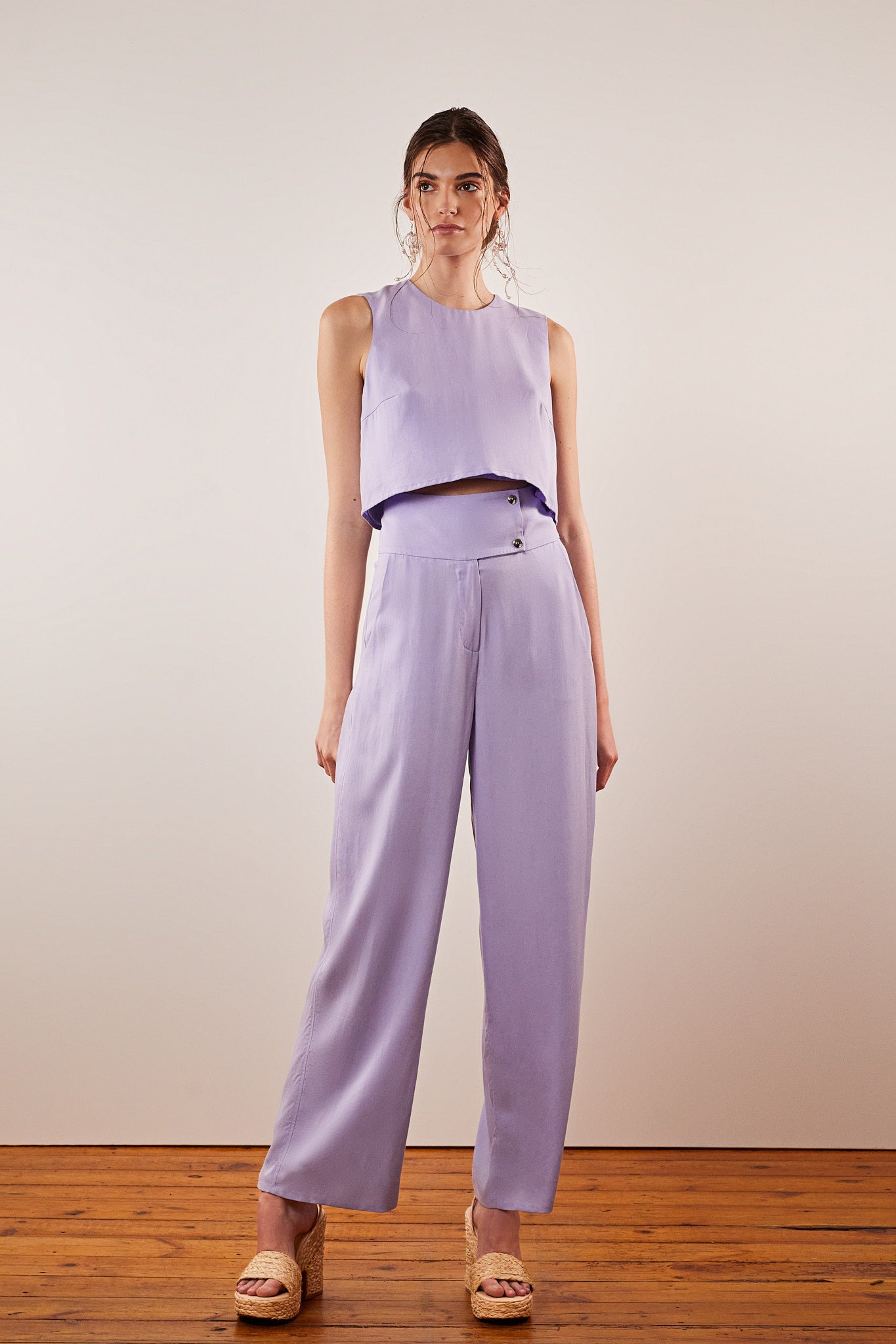 Alina_Klemm_Taillenhose_lavender_front lila Hamburg