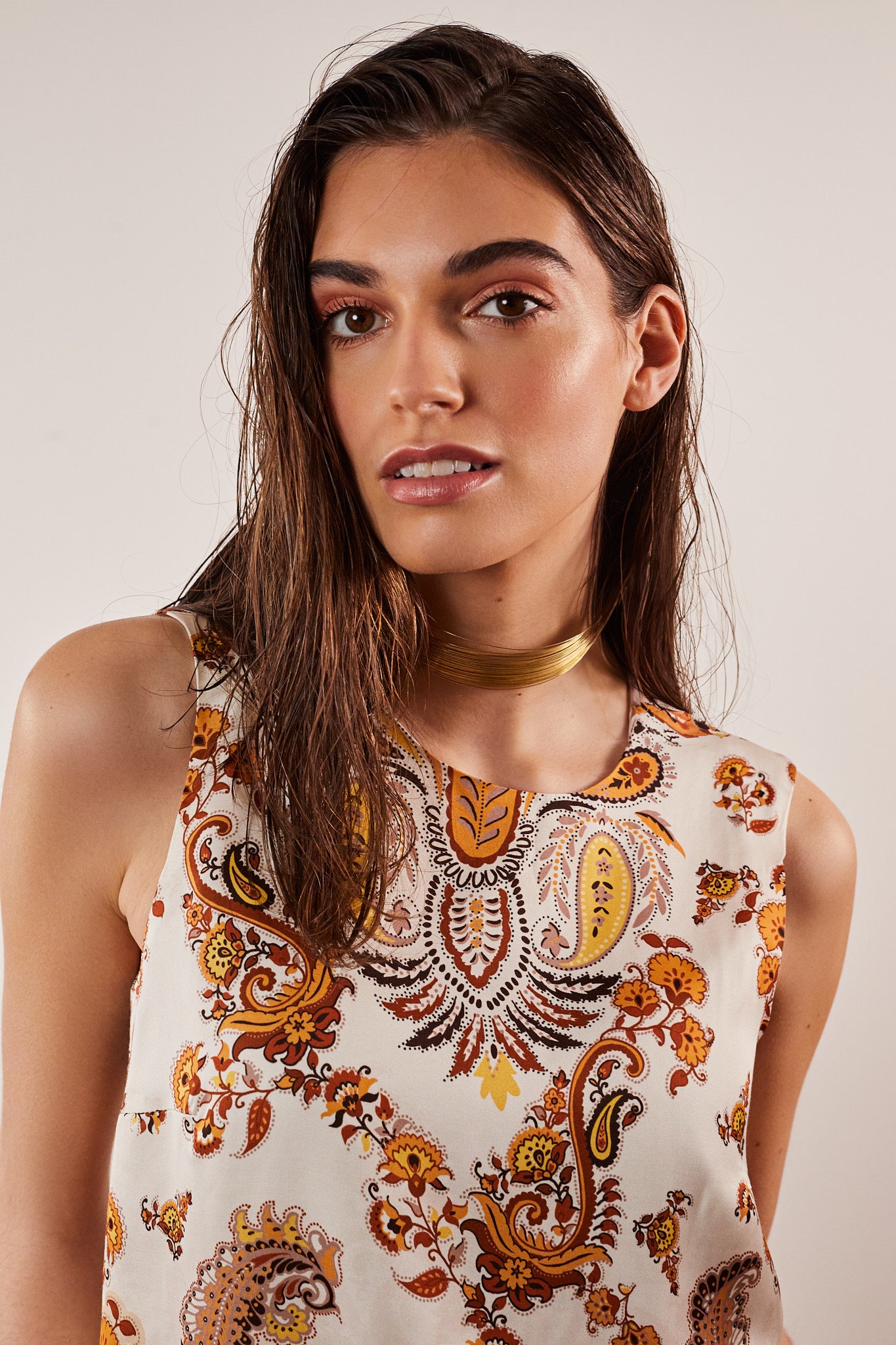 Oberteil-Croptop-wildpaisley-detail Alina Klemm Hamburg