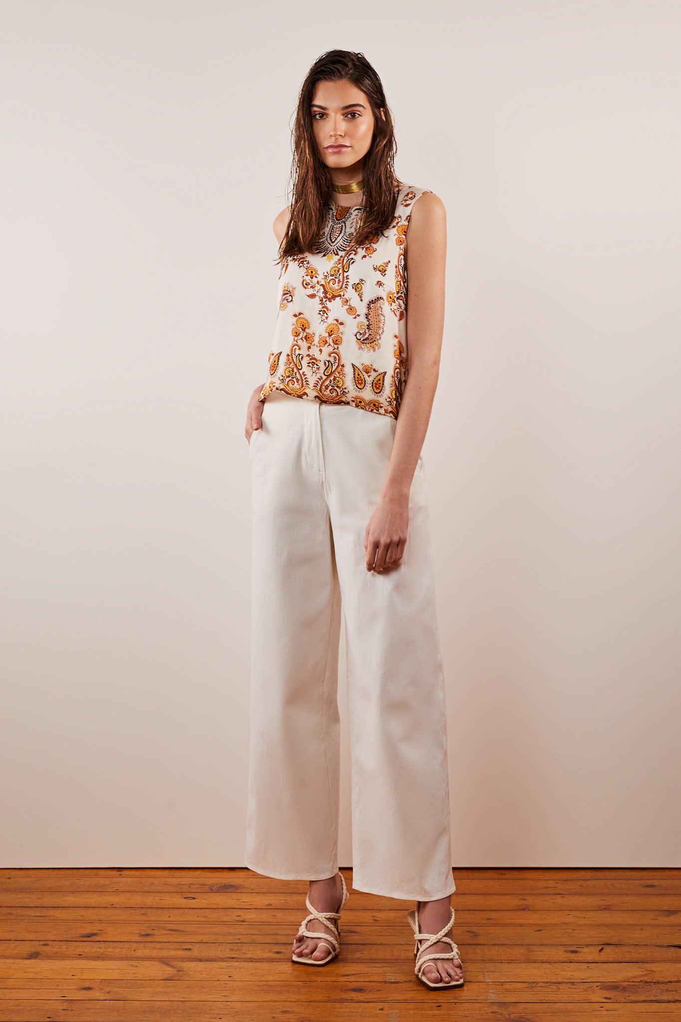 Oberteil-Croptop-wildpaisley-front Alina Klemm Hamburg