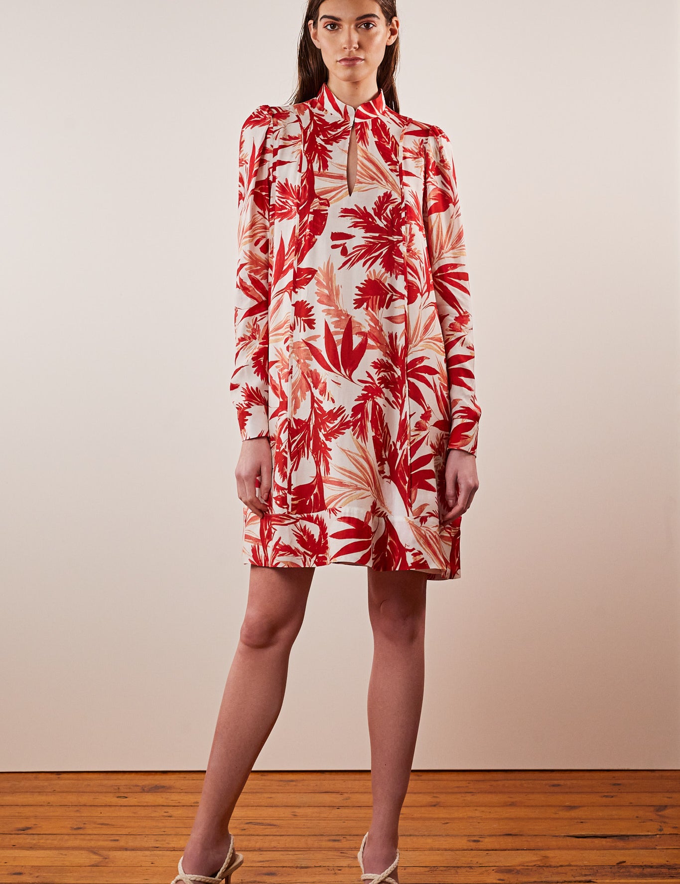 Sommerkleid-Festivedress-floralred-front