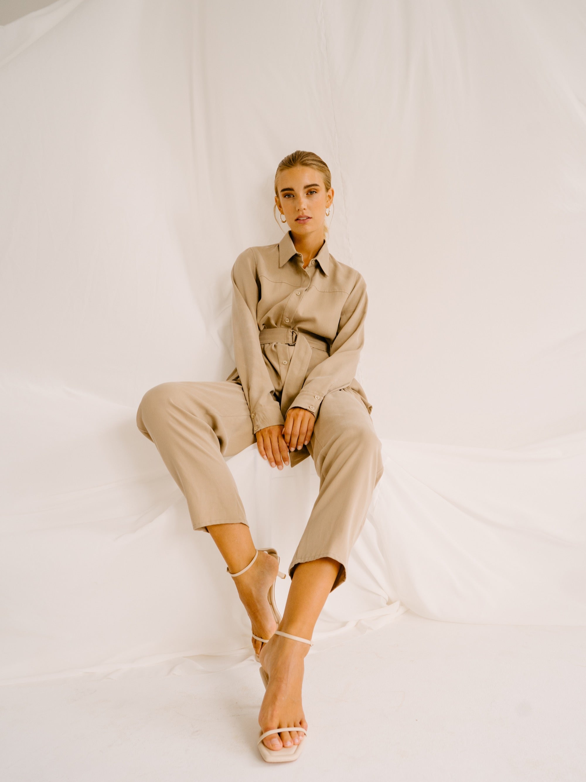 Alinaklemm-Hose-beige-front