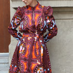 Alina_Klemm_Echoes_of_art_burgundy_489euro