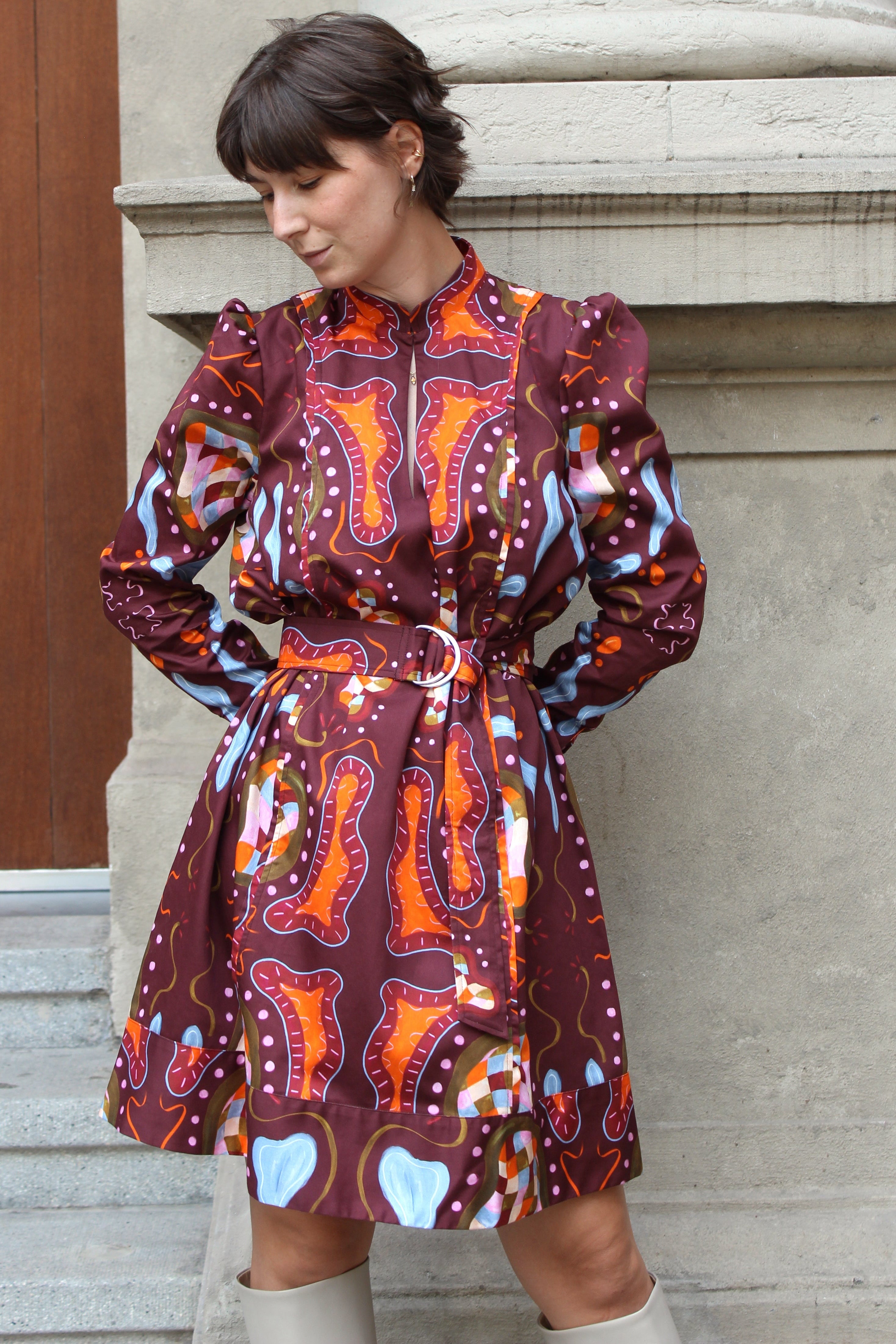 Alina_Klemm_Echoes_of_art_burgundy_489euro