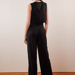 Taillenhose mit Croptop in schwarz