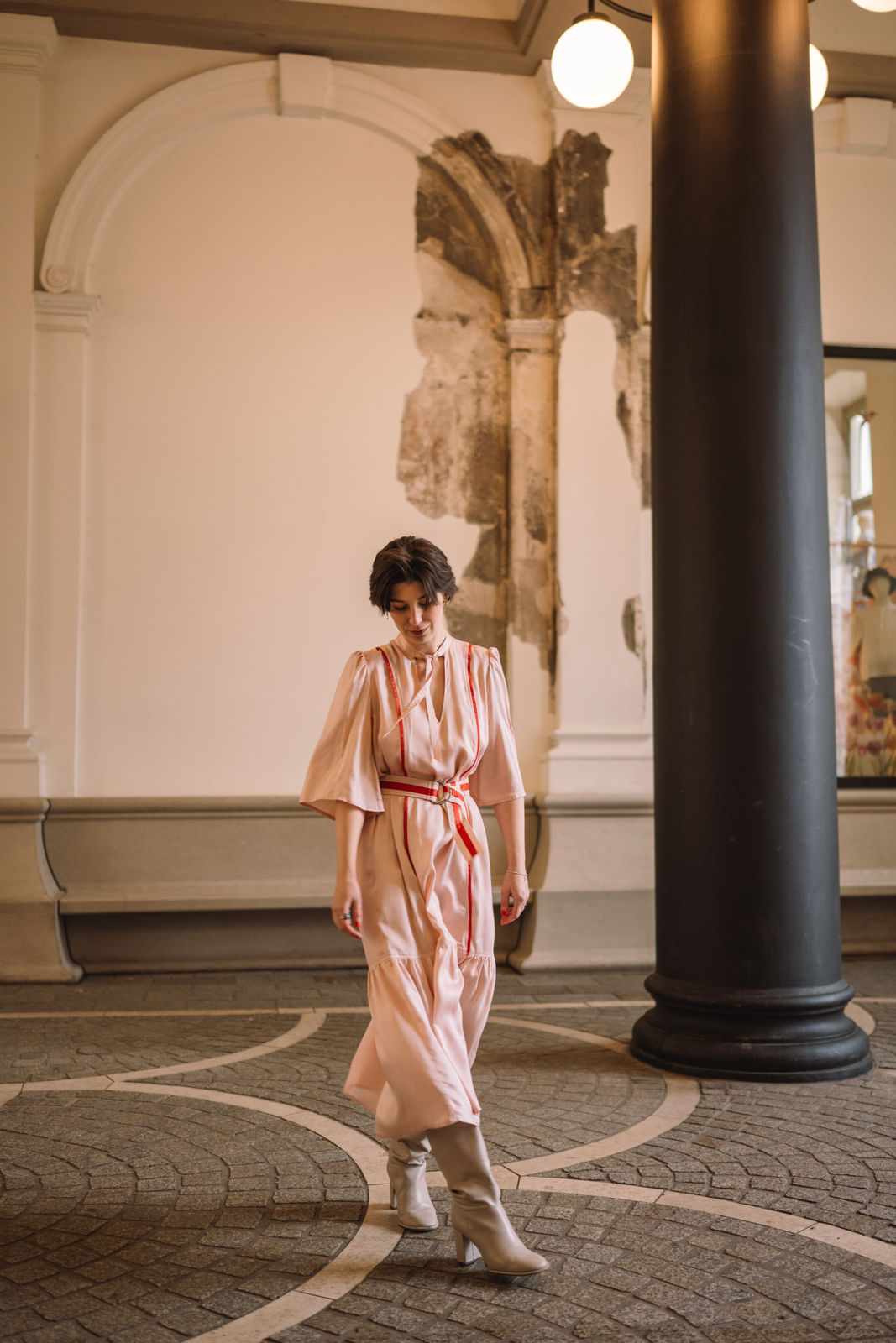 Alina Klemm festliches Kleid rosa Damenbekleidung Romanticdress 