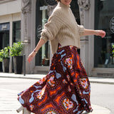 Maxirock in dunkelrot mit Muster von Alina Klemm