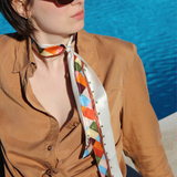 Seidenschal bunt weiss