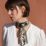 Seidenschal gemustert schwarz beige