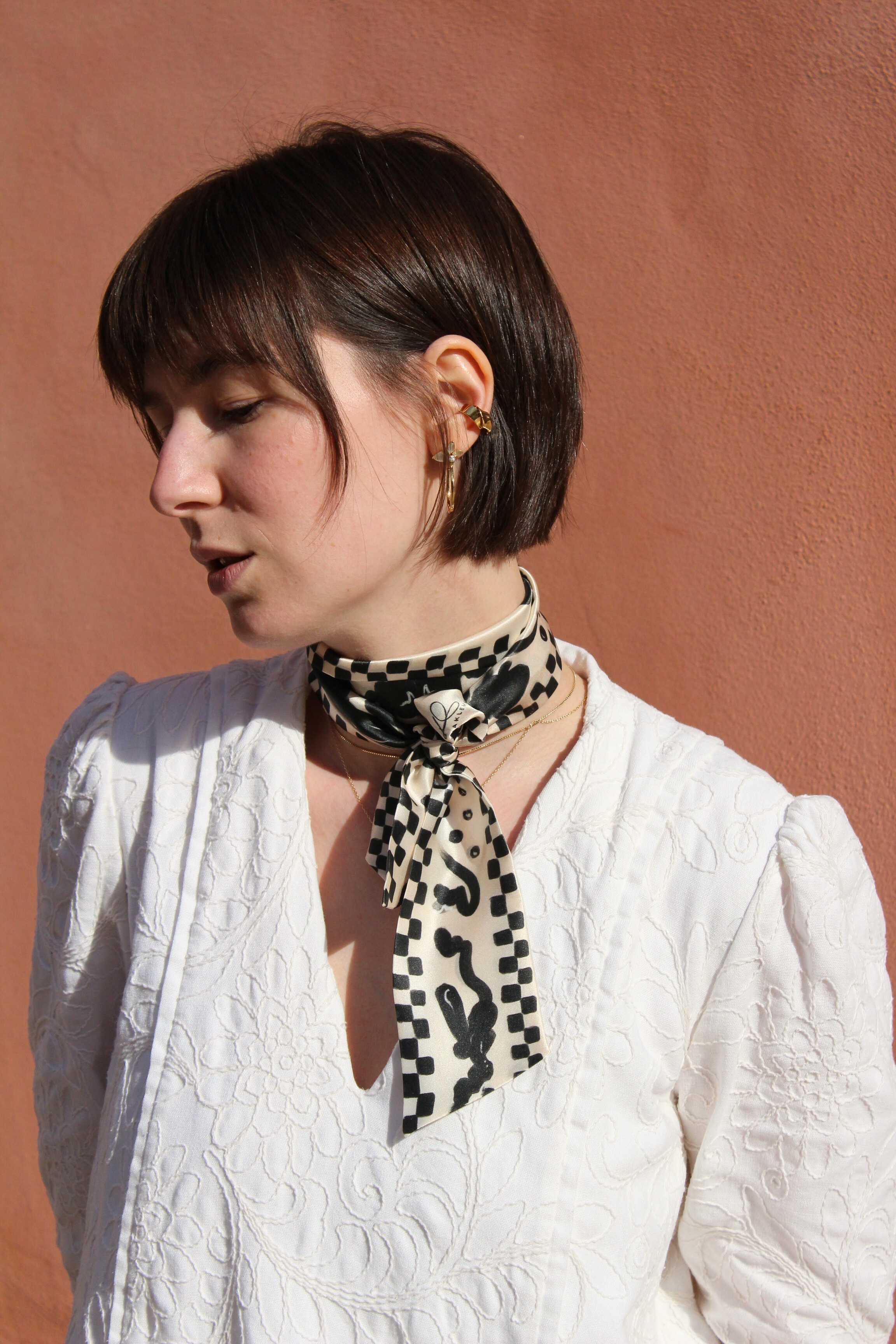 Seidenschal gemustert schwarz beige