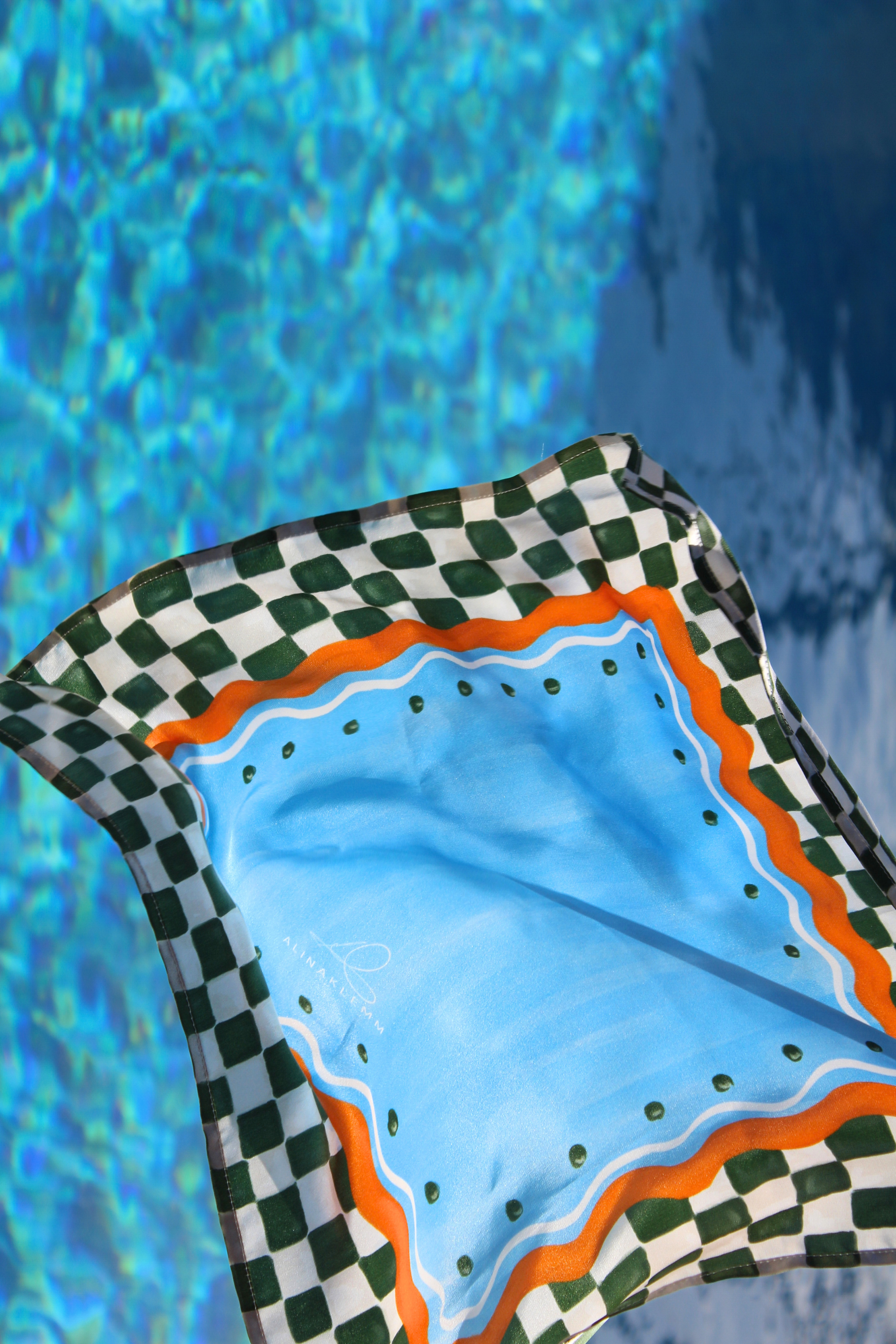 Seidentuch klein blau orange kariert