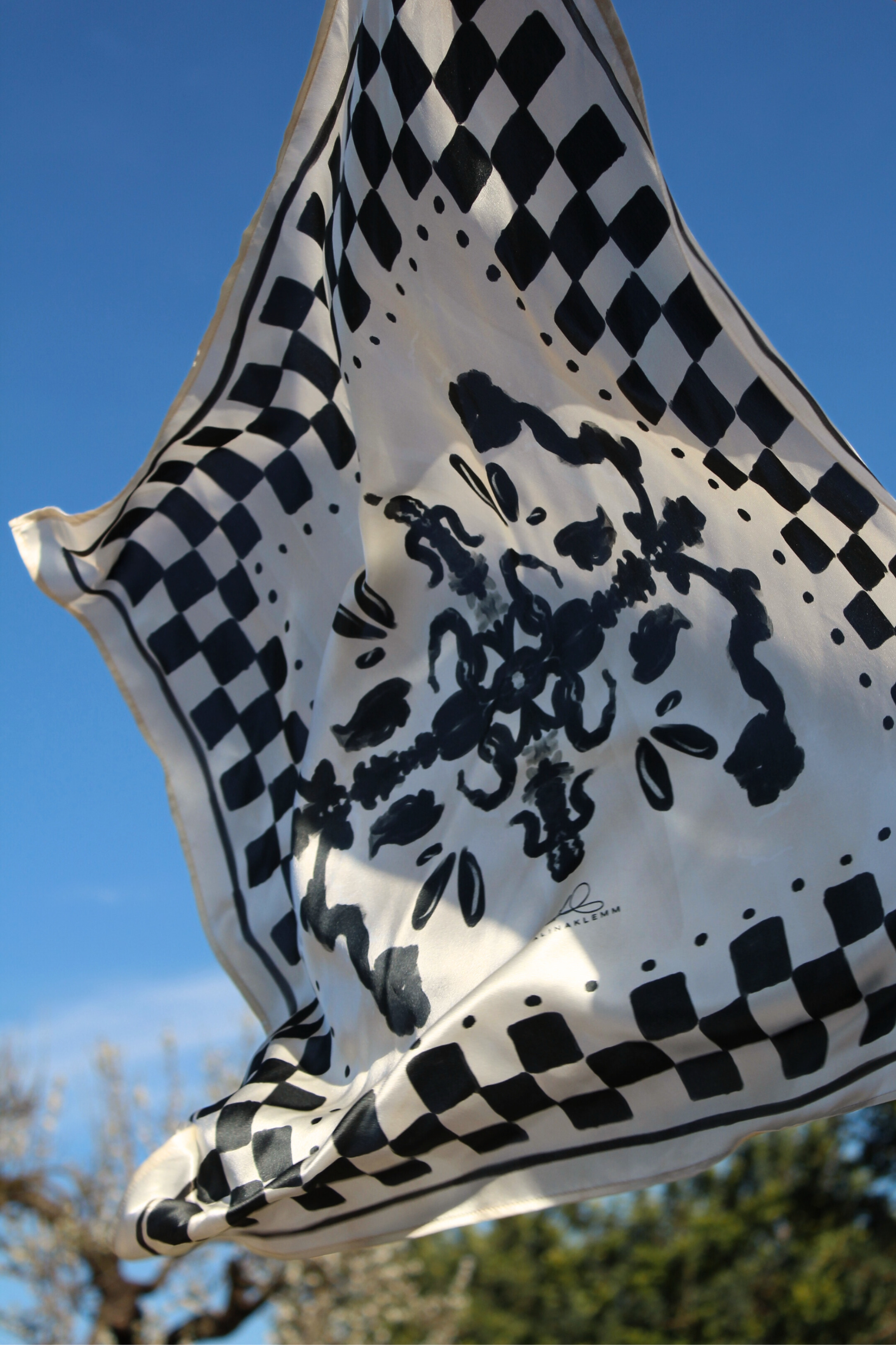 Seidentuch schwarz beige 