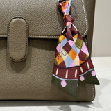 Taschenanhaenger bunt aus Seide