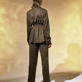 Lässige Hose mit Gummibund in oliv grün